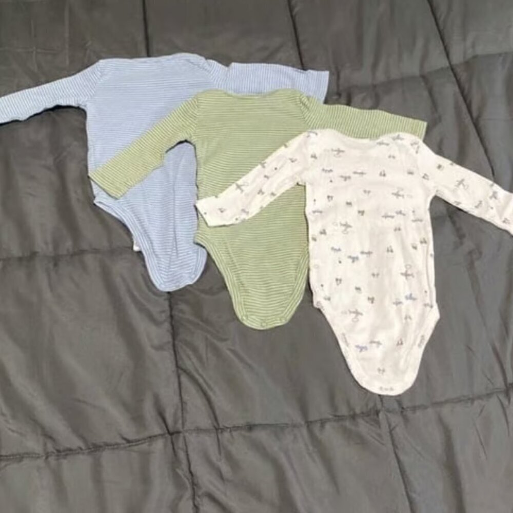 Bundle of L/S Onesies - Picture 2 of 8